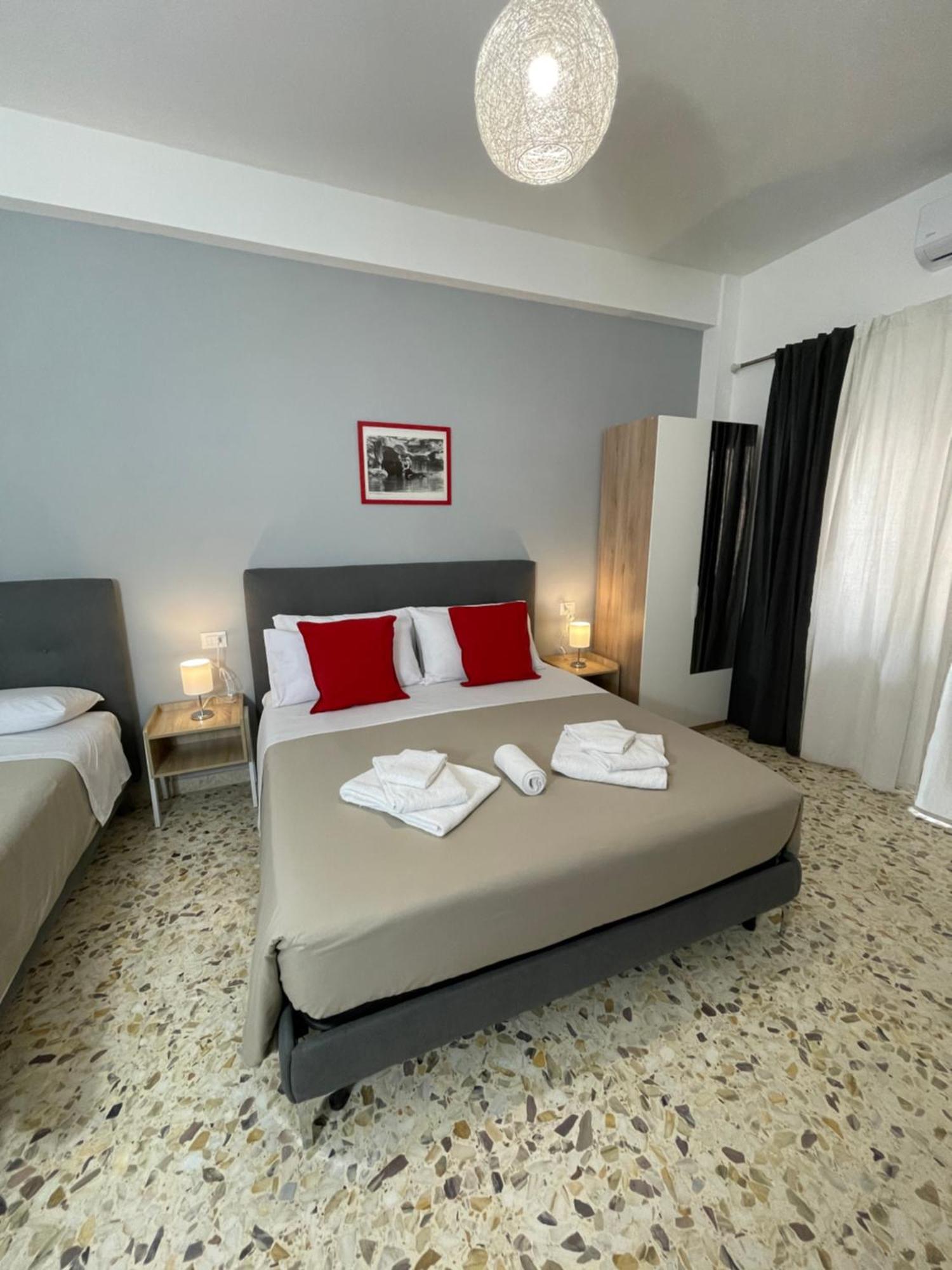 Trastevere Station Sweet Rest Рим Екстериор снимка