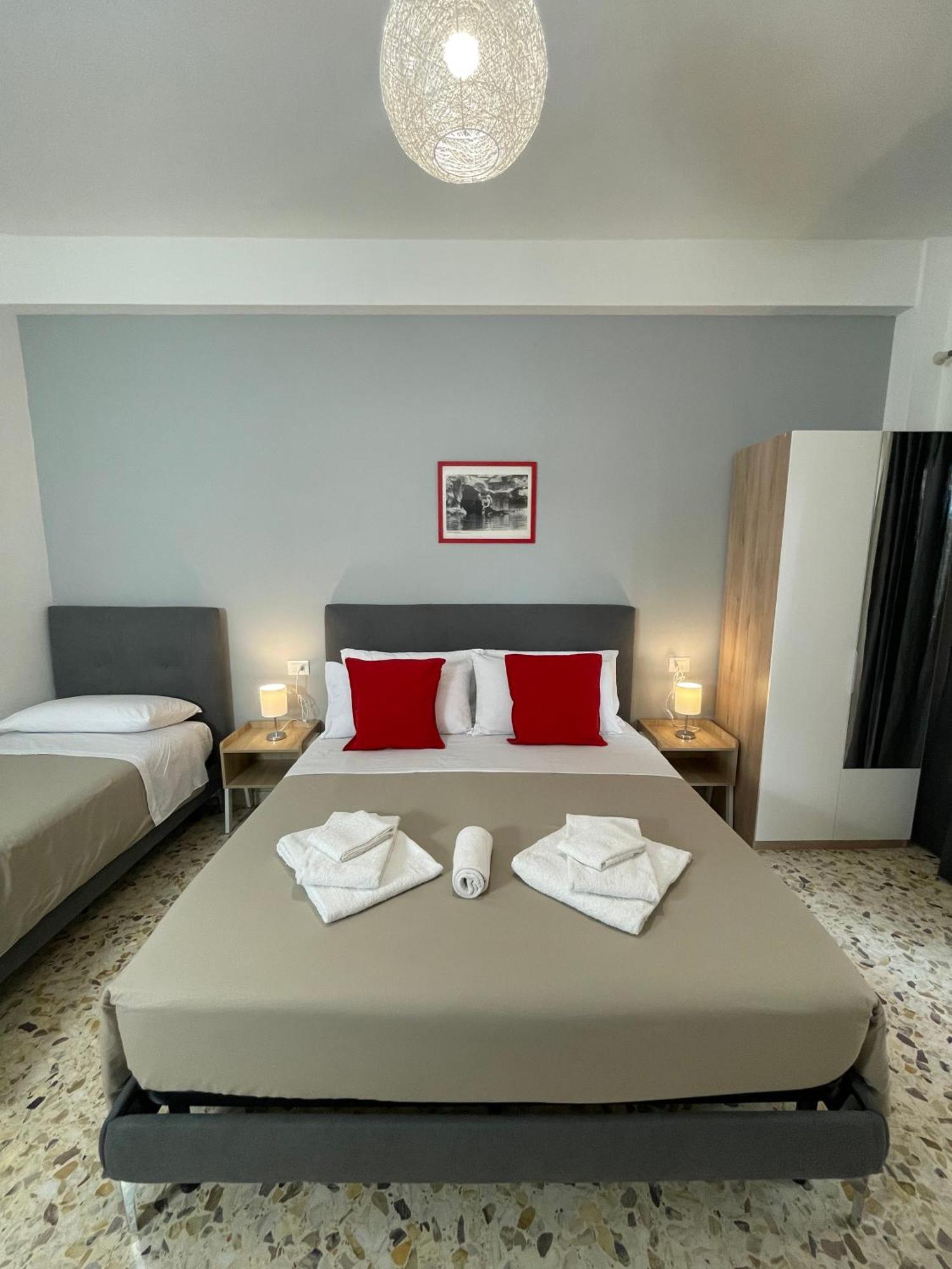 Trastevere Station Sweet Rest Рим Екстериор снимка